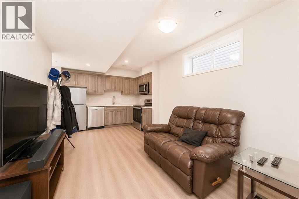 571 Seton Circle SE — photo 37