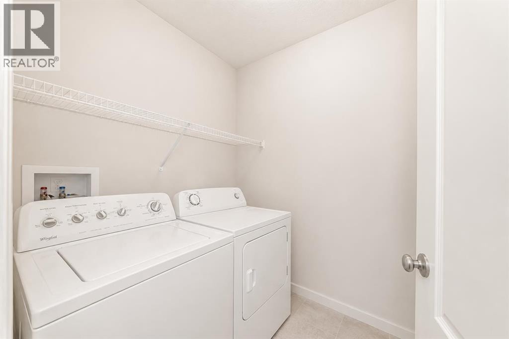 571 Seton Circle SE — photo 35