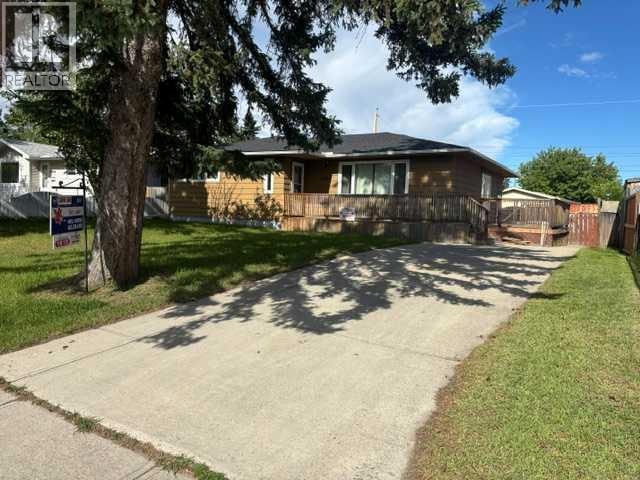 4406 FORDHAM Crescent SE — photo 2