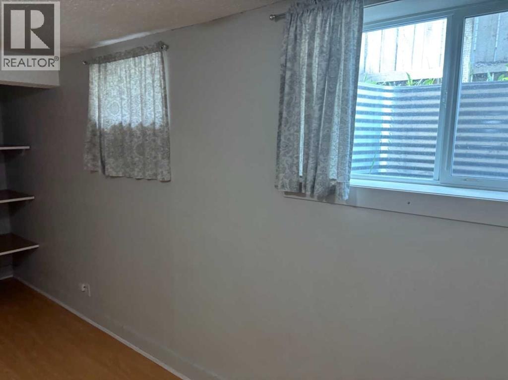 4406 FORDHAM Crescent SE — photo 12
