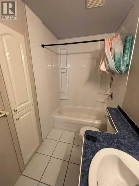4406 FORDHAM Crescent SE — photo 5