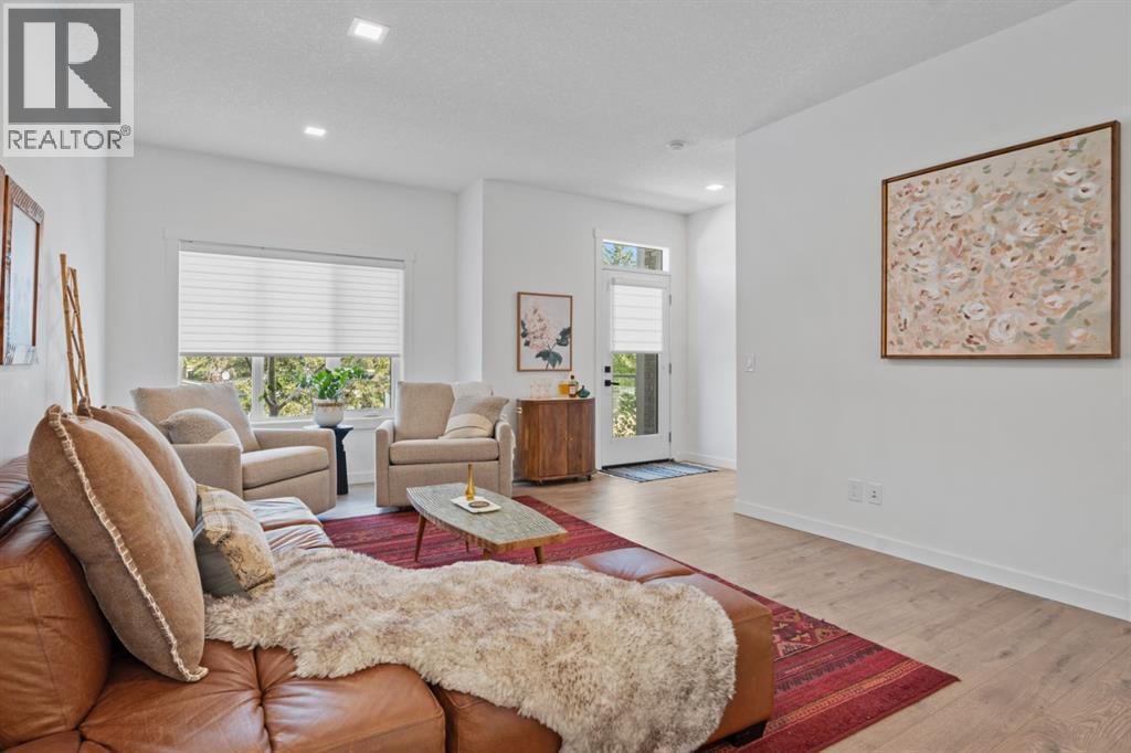 408 Greenbriar Common NW — photo 9