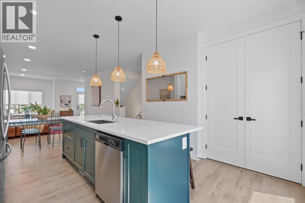 408 Greenbriar Common NW — photo 3