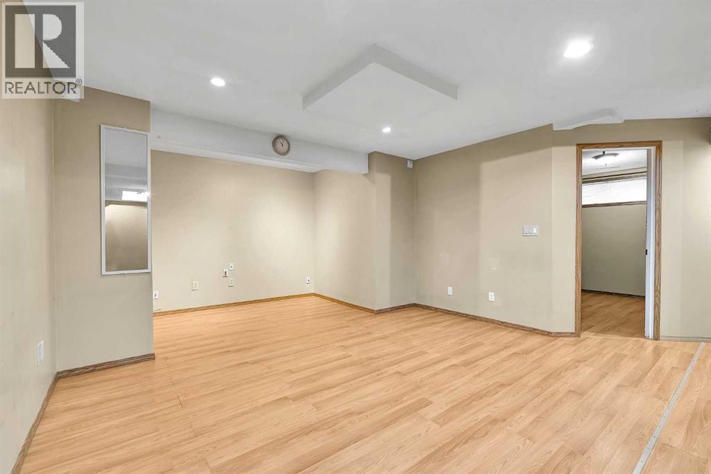 332 Harvest Hills Drive NE — photo 33