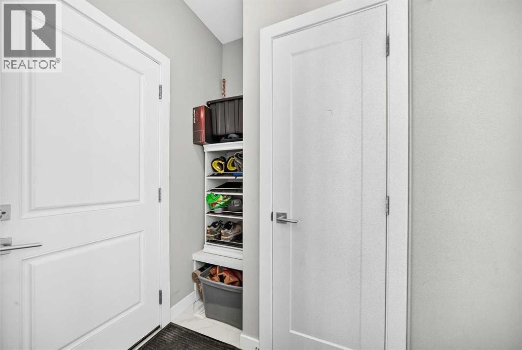 456 West Lakeview Drive — photo 18