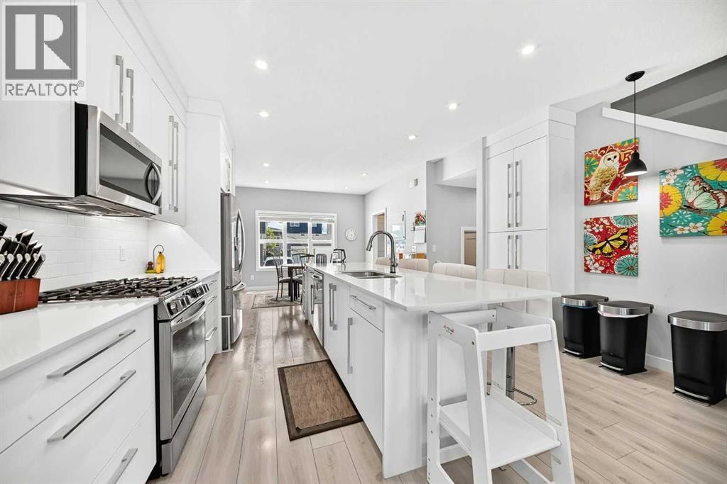 456 West Lakeview Drive — photo 9