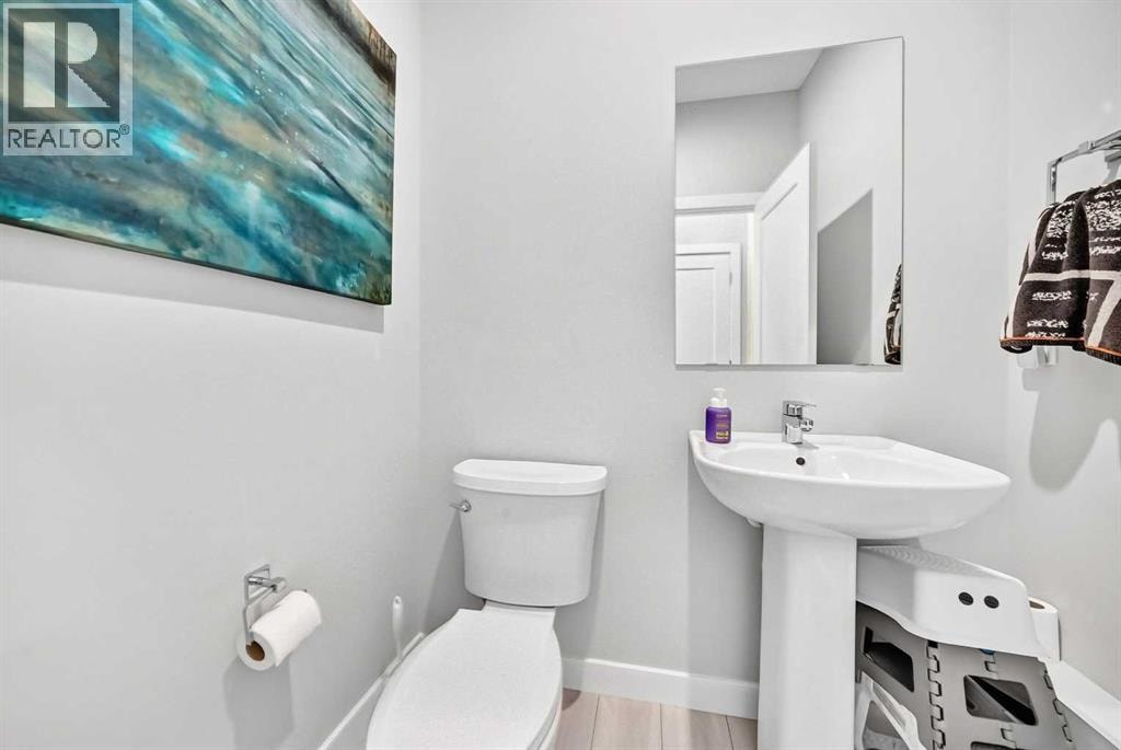 456 West Lakeview Drive — photo 16