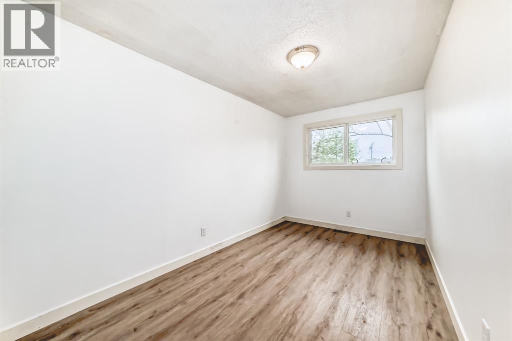 544 Penworth Way SE — photo 13