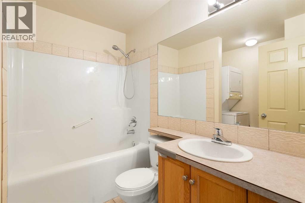 512, 1507 Centre A Street NE — photo 16