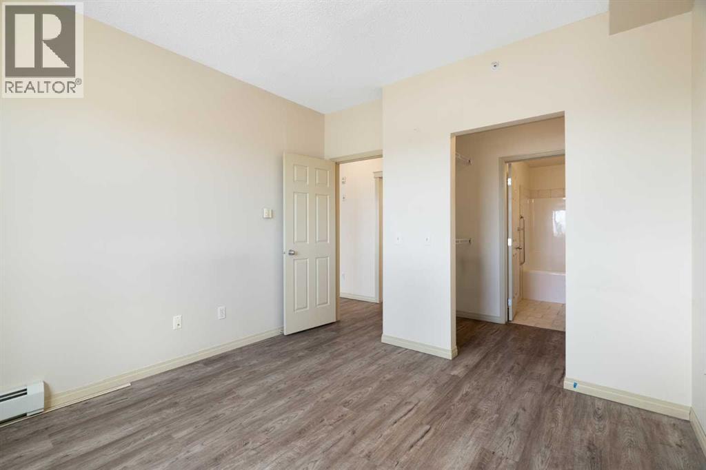 512, 1507 Centre A Street NE — photo 21