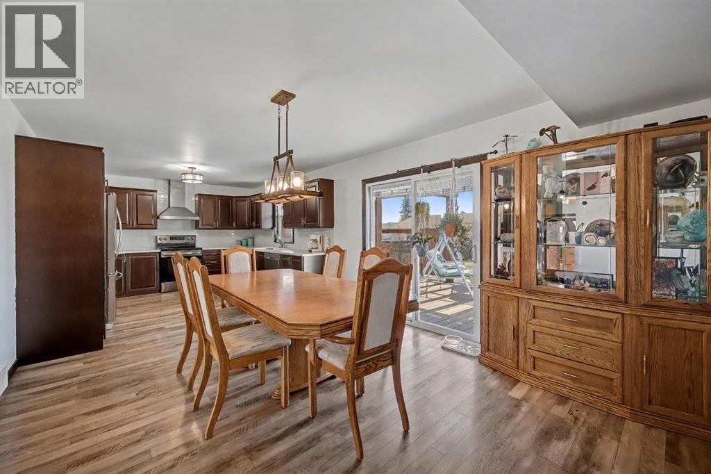 677 Wallace Drive — photo 11