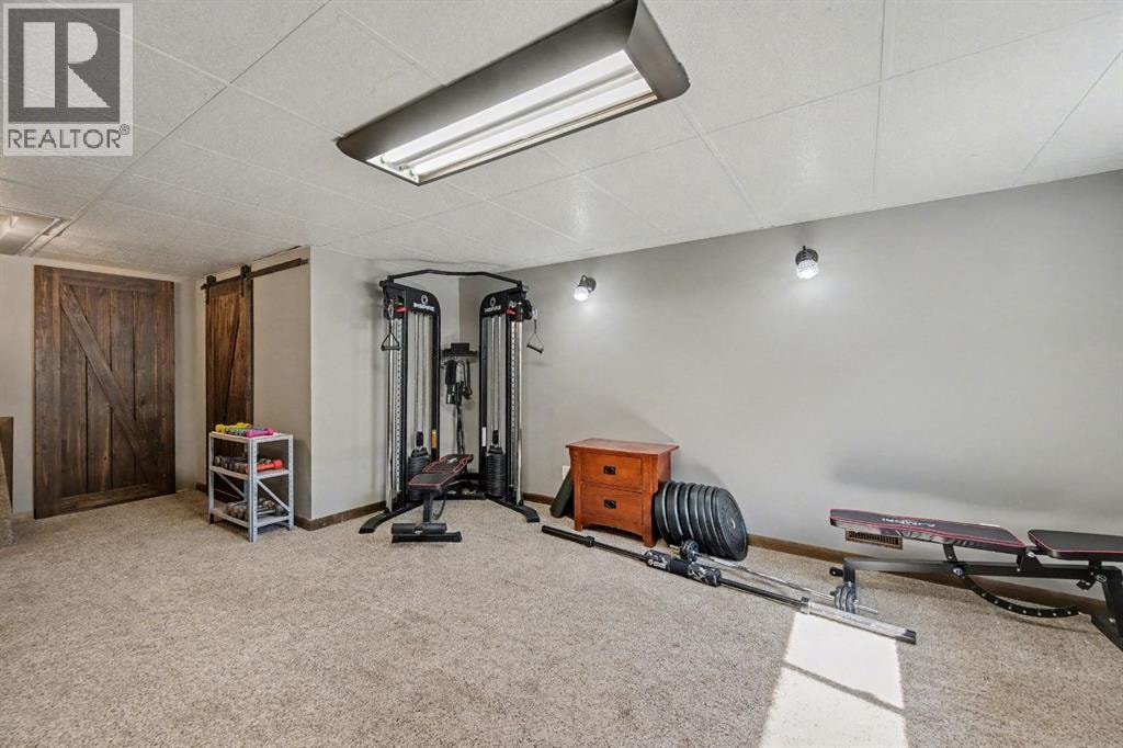 677 Wallace Drive — photo 33