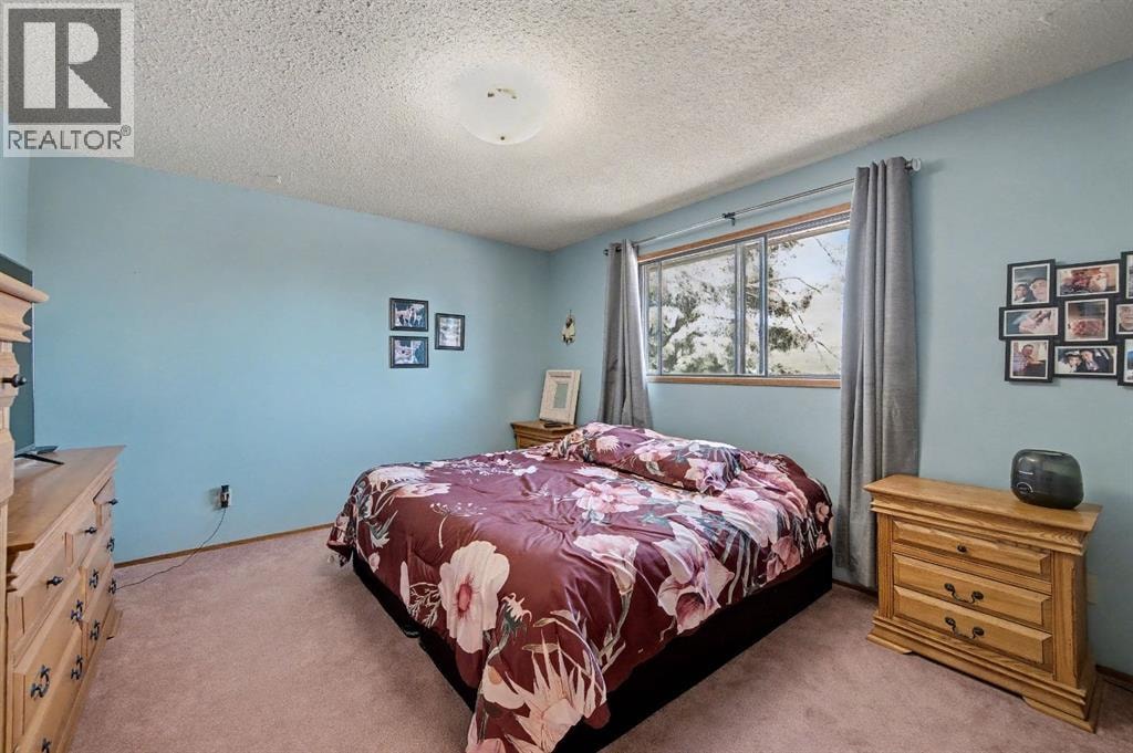 677 Wallace Drive — photo 24