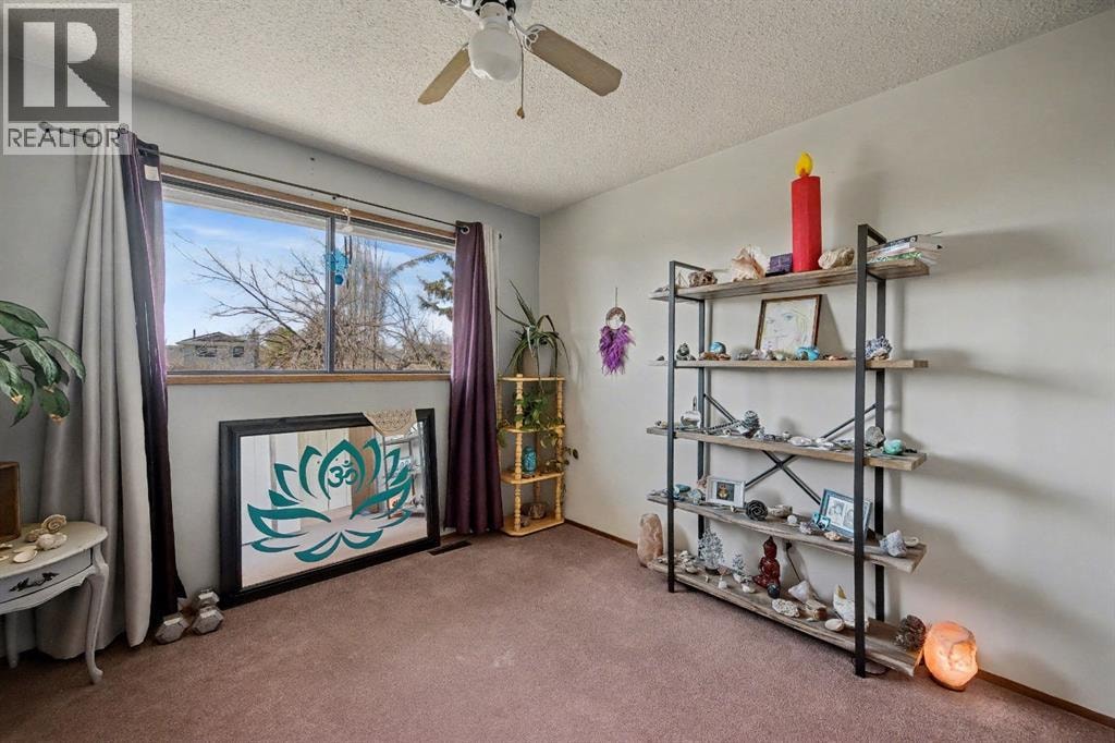 677 Wallace Drive — photo 28