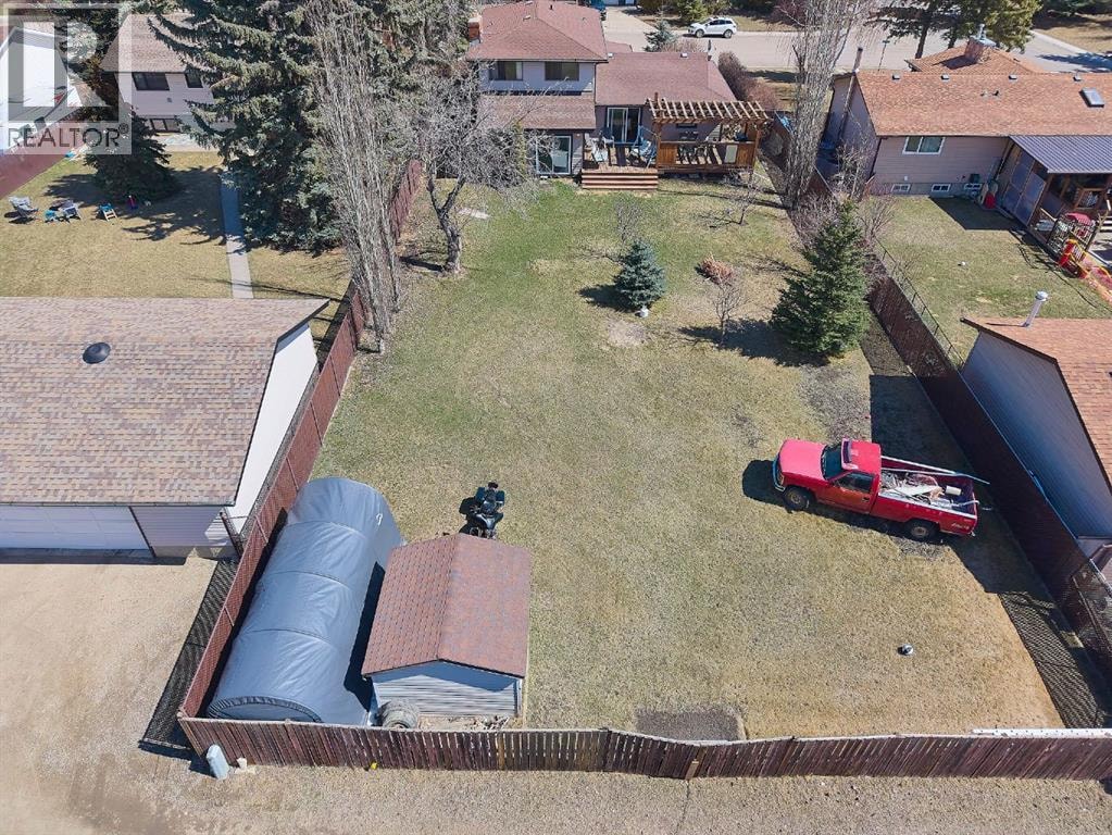 677 Wallace Drive — photo 39