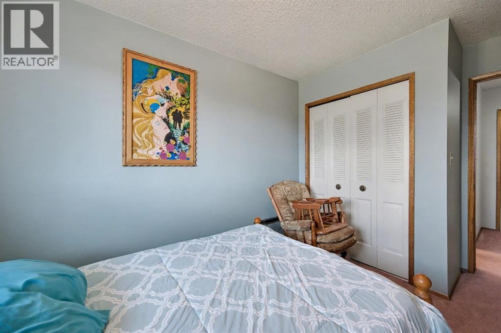 677 Wallace Drive — photo 31