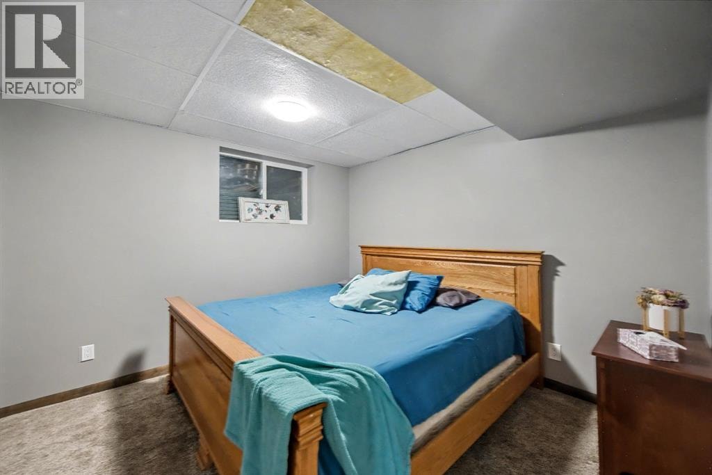 677 Wallace Drive — photo 36