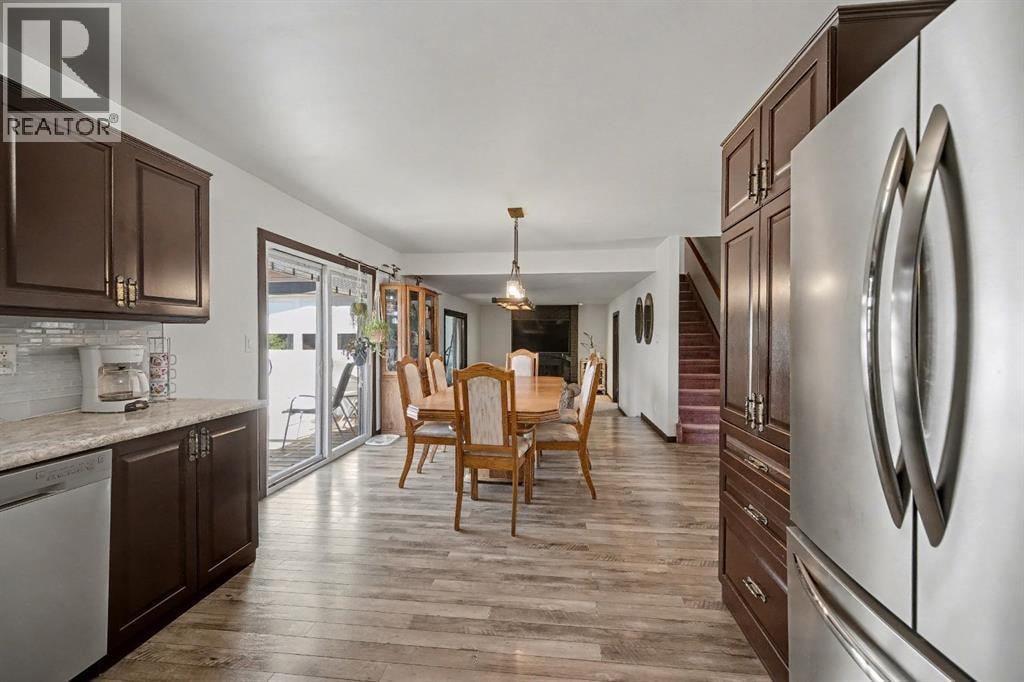 677 Wallace Drive — photo 6
