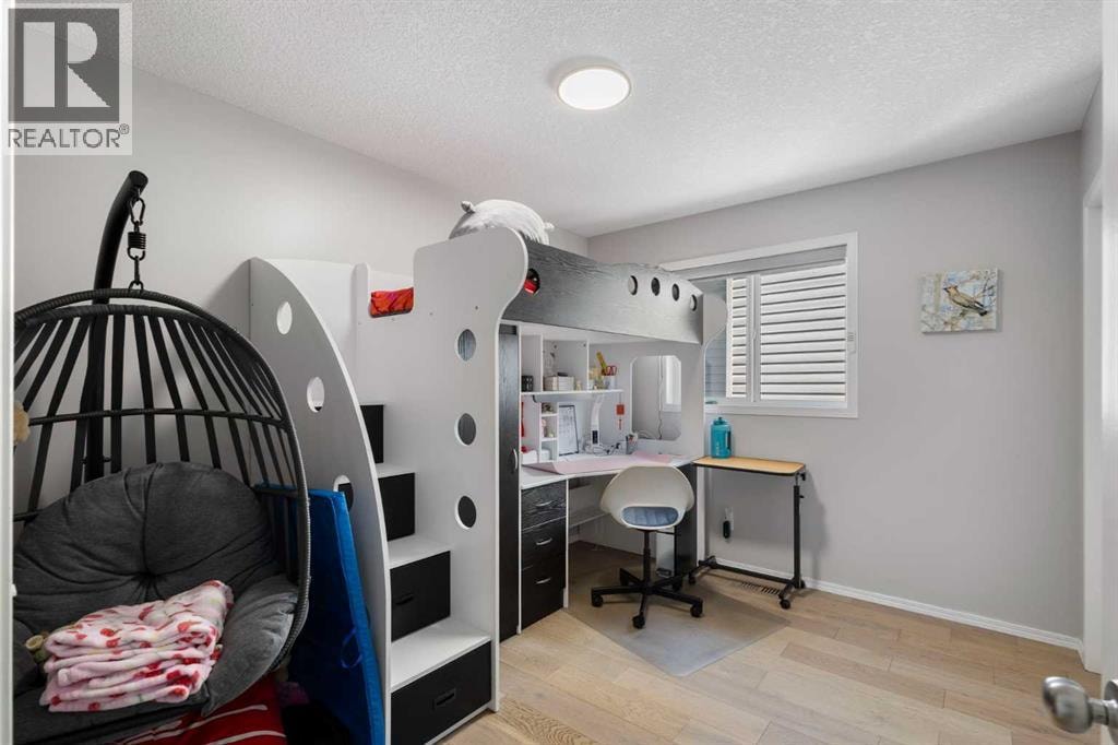 76 Rockywood Park NW — photo 27