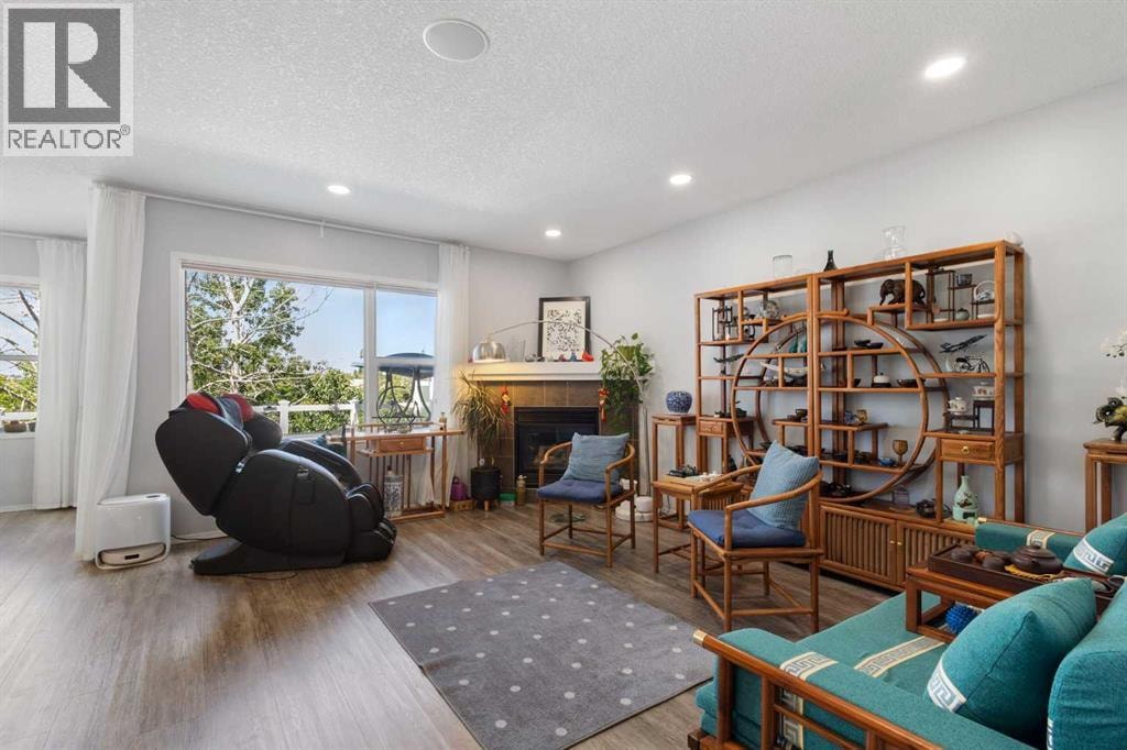 76 Rockywood Park NW — photo 7