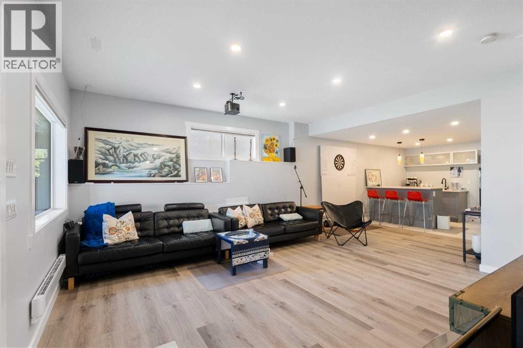 76 Rockywood Park NW — photo 39