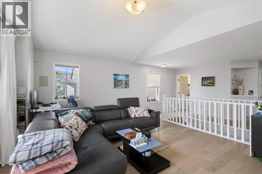 76 Rockywood Park NW — photo 24