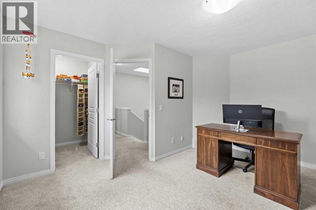 3408 16 Street SW — photo 29