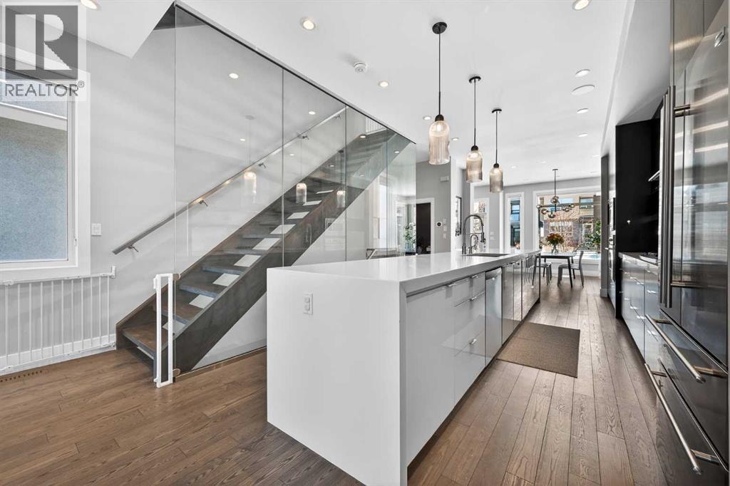 4905 21 Street SW — photo 13