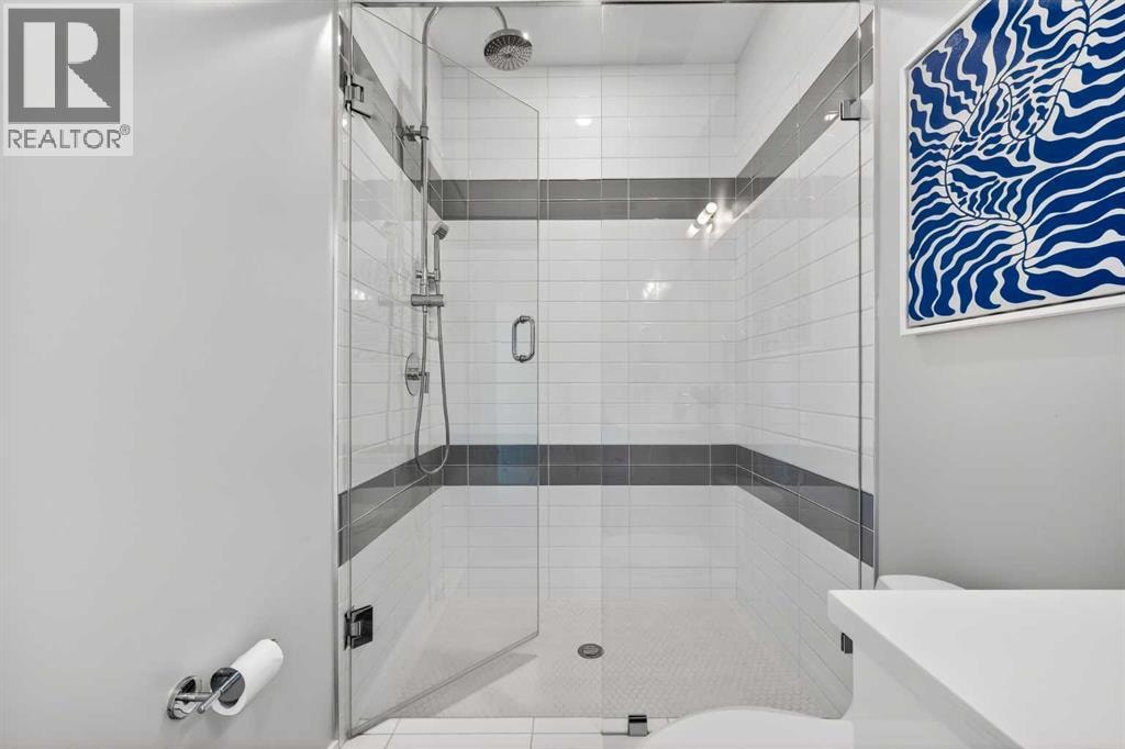 4905 21 Street SW — photo 30