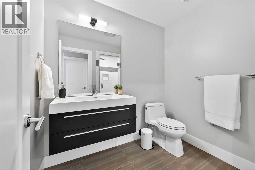 4905 21 Street SW — photo 48