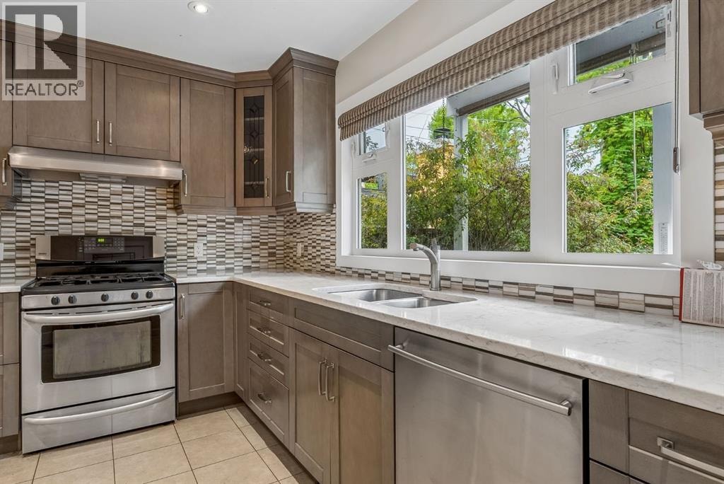 3217 Elbow Drive SW — photo 18