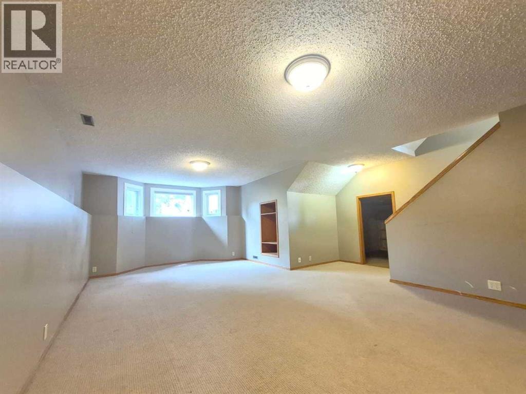 7 Suncastle Crescent SE — photo 28