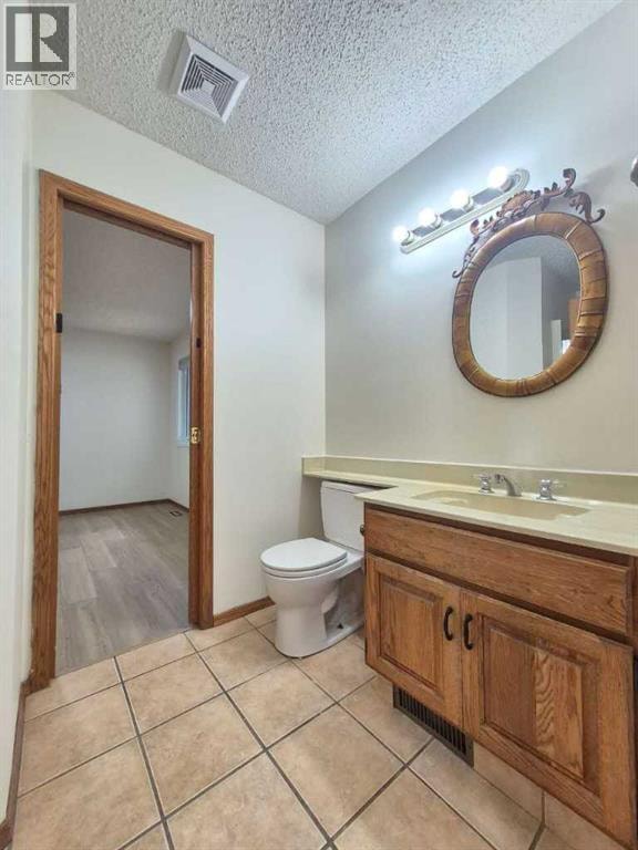 7 Suncastle Crescent SE — photo 17