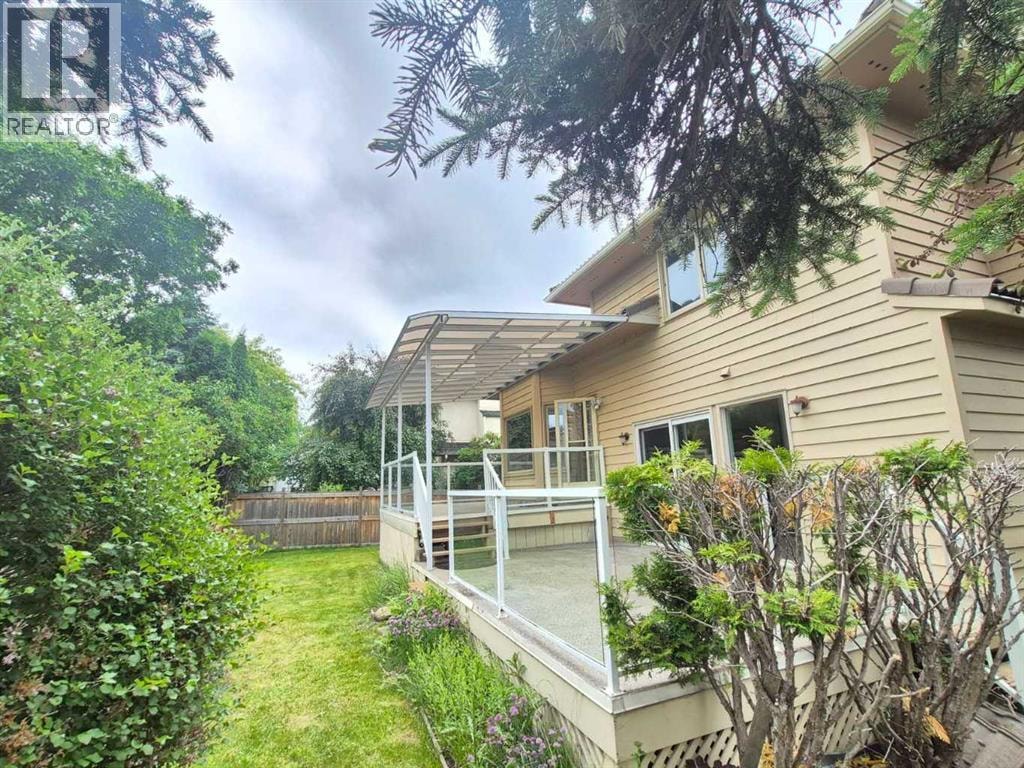 7 Suncastle Crescent SE — photo 30