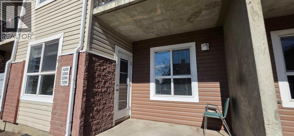 1206, 73 Erin Woods Court SE — photo 32