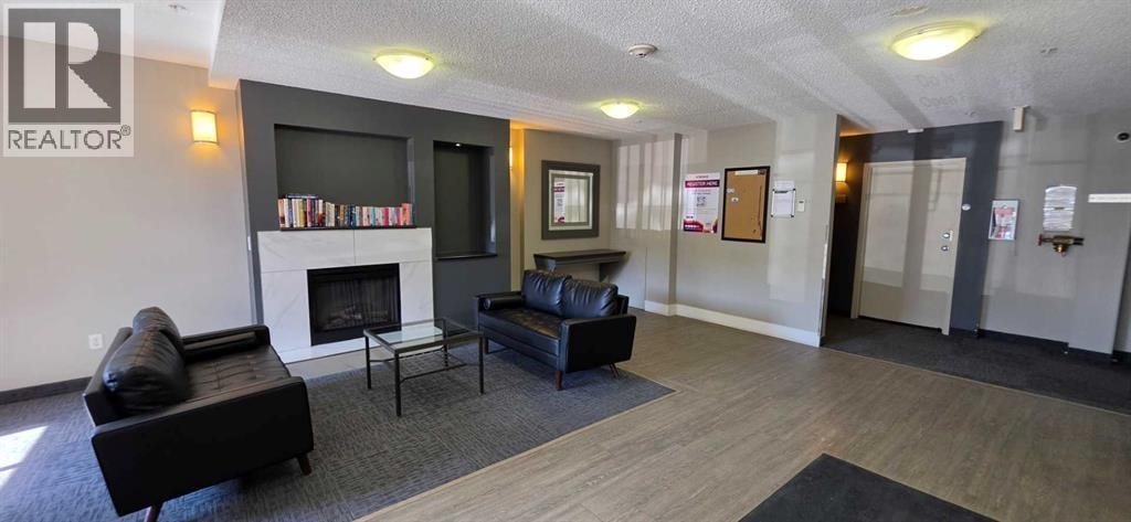 1206, 73 Erin Woods Court SE — photo 28