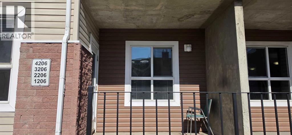 1206, 73 Erin Woods Court SE — photo 31