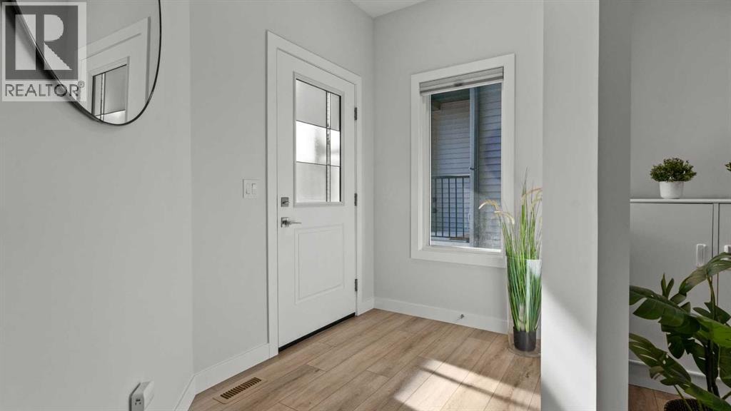 152 Threepoint Cove — photo 16