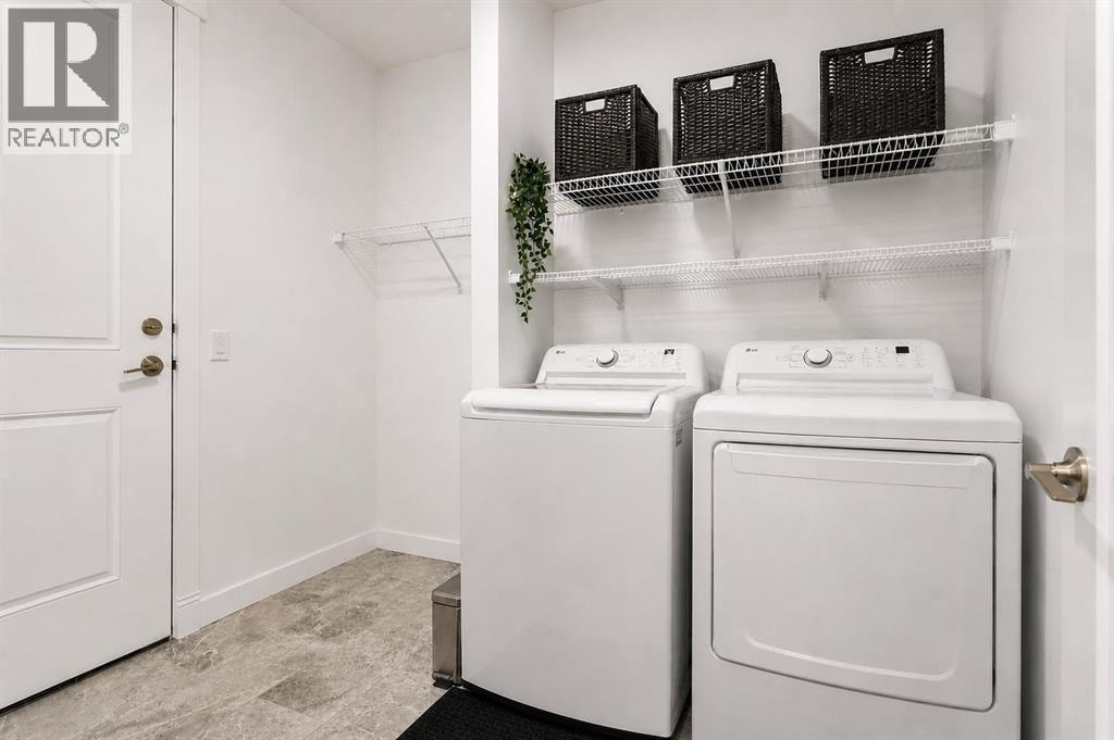 1041 Iron Landing Way — photo 15