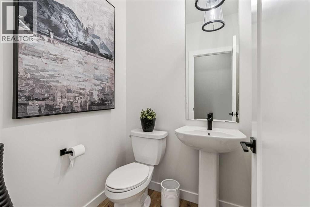 220 Precedence View — photo 13