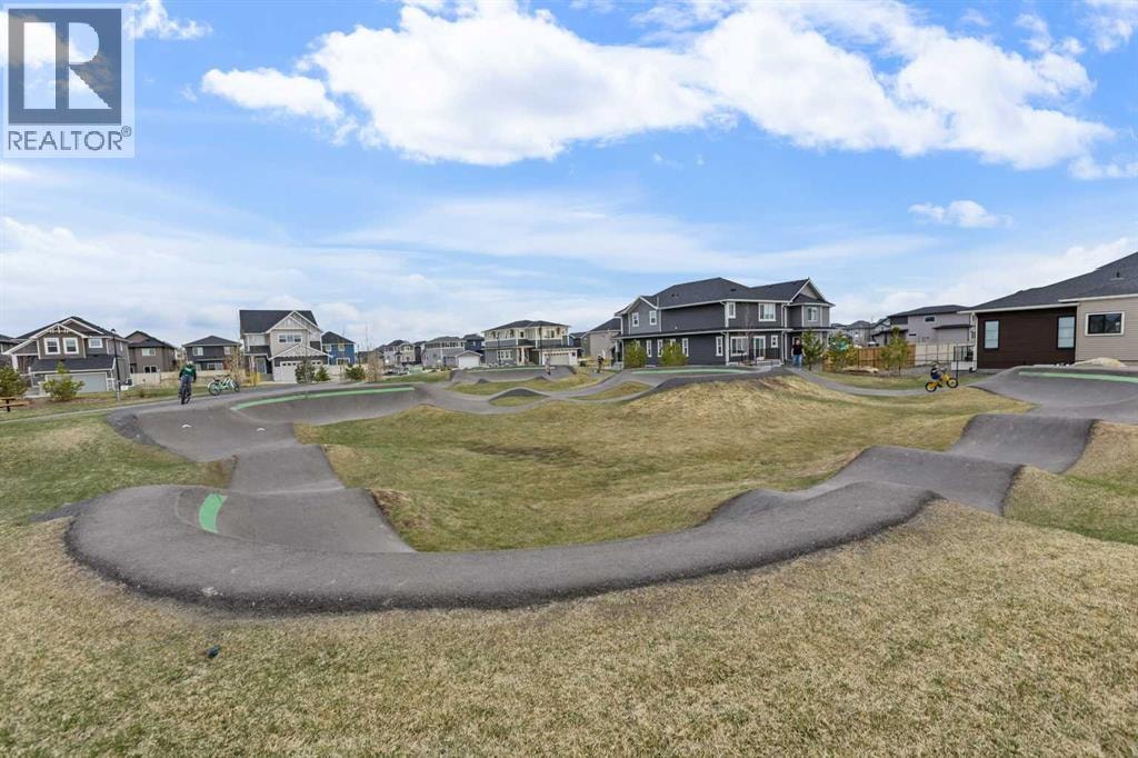 1595 Baywater Street SW — photo 47