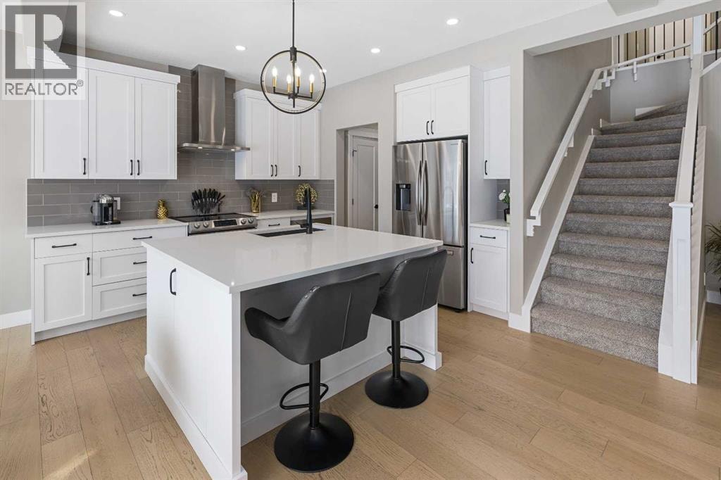 1595 Baywater Street SW — photo 7