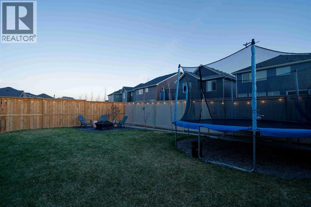 1595 Baywater Street SW — photo 41