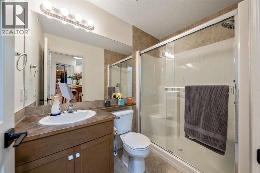 1402, 92 Crystal Shores Road — photo 8