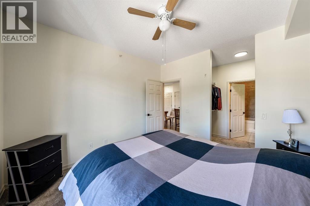 1402, 92 Crystal Shores Road — photo 13