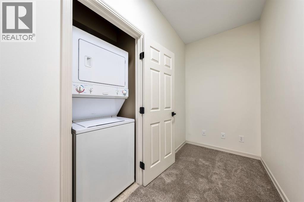 1402, 92 Crystal Shores Road — photo 10