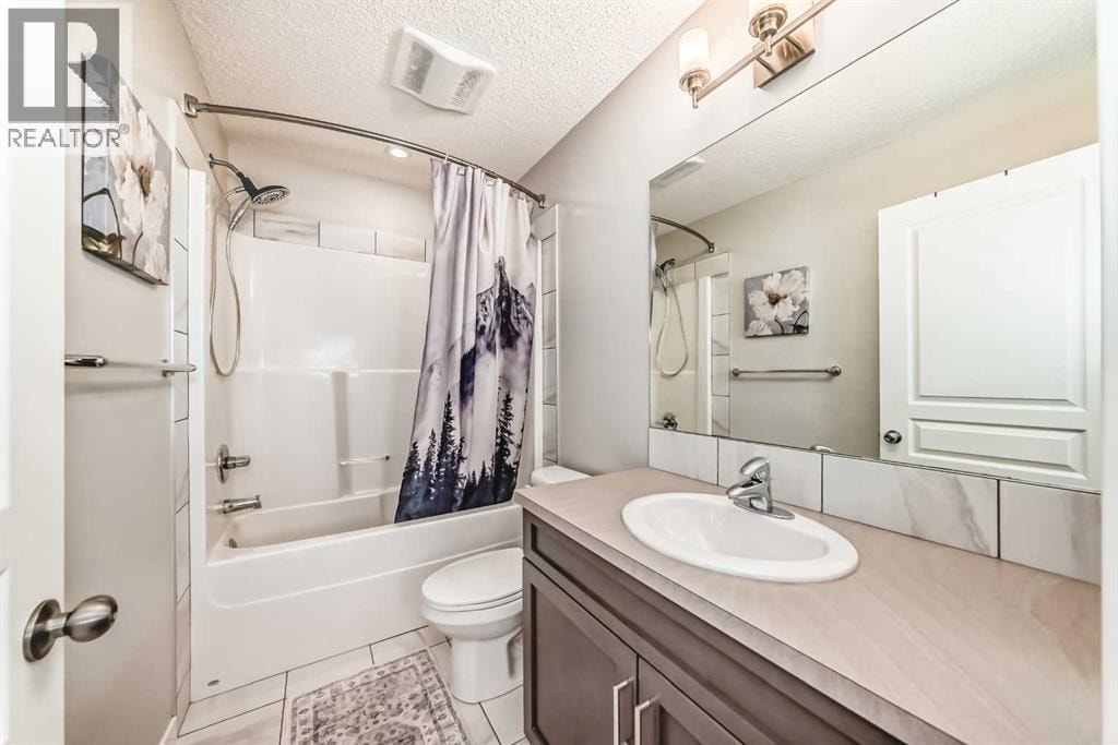 151 Copperpond Rise SE — photo 28