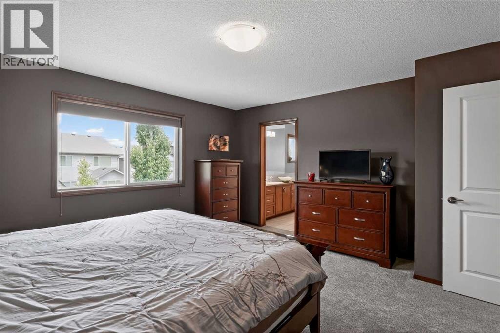 237 Brightonwoods Gardens SE — photo 13