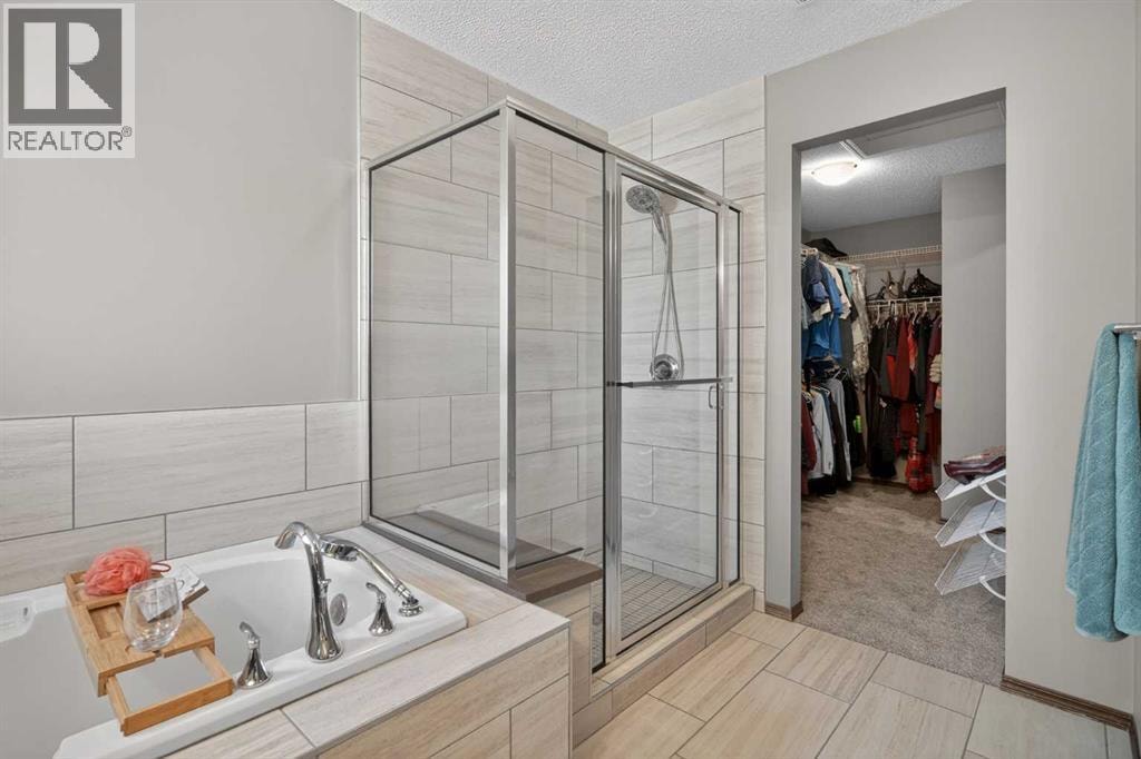 237 Brightonwoods Gardens SE — photo 14