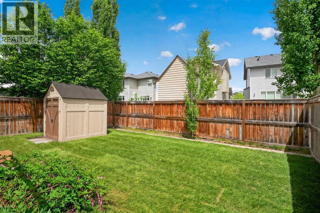 237 Brightonwoods Gardens SE — photo 27